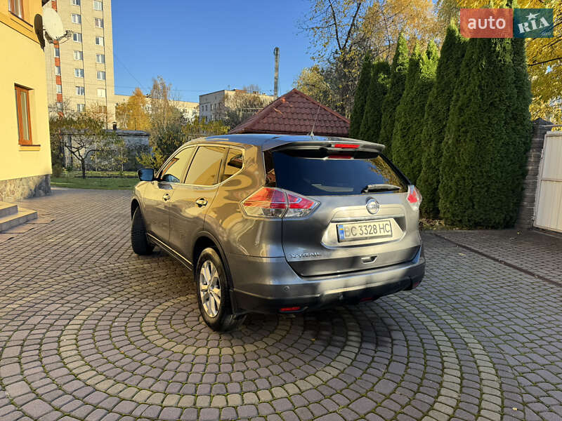 Внедорожник / Кроссовер Nissan X-Trail 2015 в Львове фото 5 Внедорожник / Кроссовер Nissan X-Trail 2015 в Львове