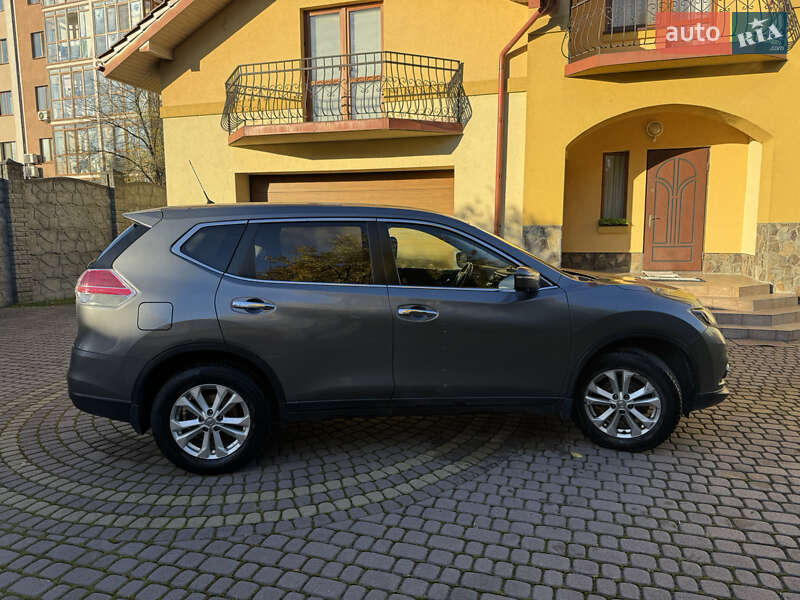 Внедорожник / Кроссовер Nissan X-Trail 2015 в Львове фото 9 Внедорожник / Кроссовер Nissan X-Trail 2015 в Львове
