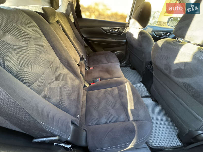 Внедорожник / Кроссовер Nissan X-Trail 2015 в Львове фото 22 Внедорожник / Кроссовер Nissan X-Trail 2015 в Львове