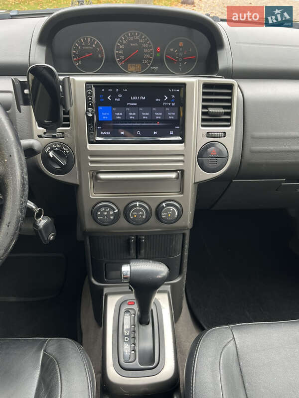 Позашляховик / Кросовер Nissan X-Trail 2004 в Броварах