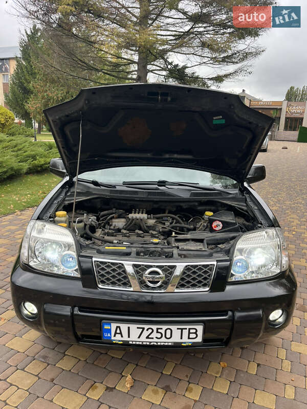 Позашляховик / Кросовер Nissan X-Trail 2004 в Броварах