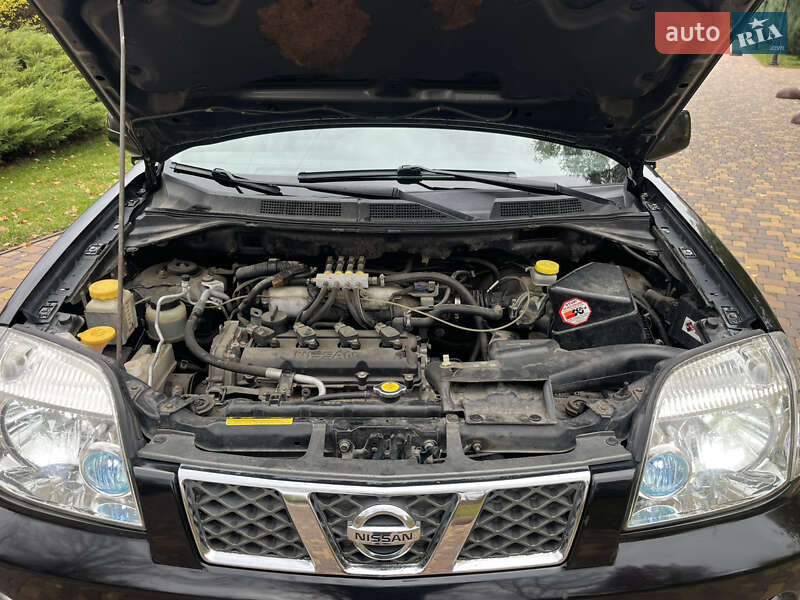 Позашляховик / Кросовер Nissan X-Trail 2004 в Броварах