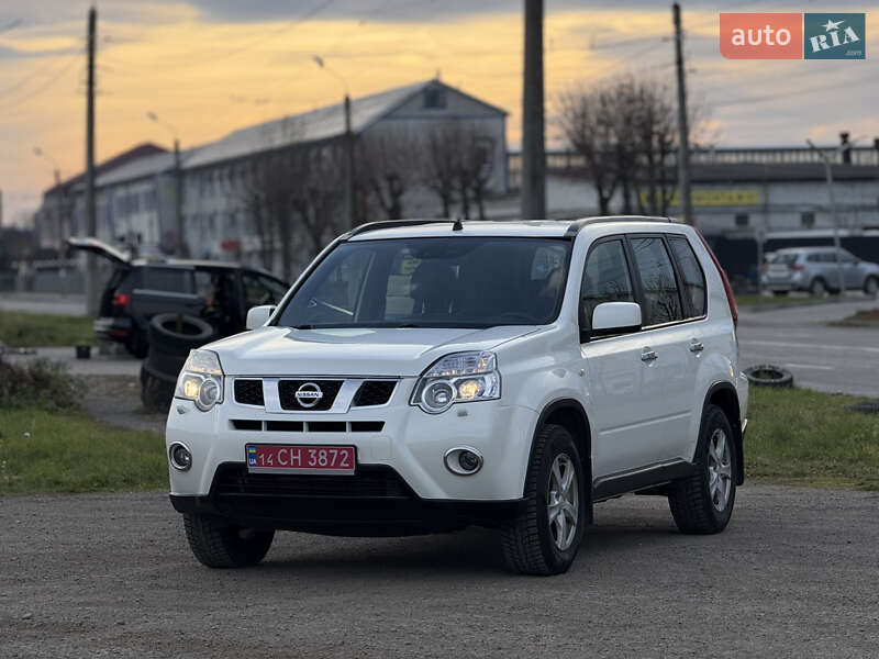 Nissan X-Trail 2011