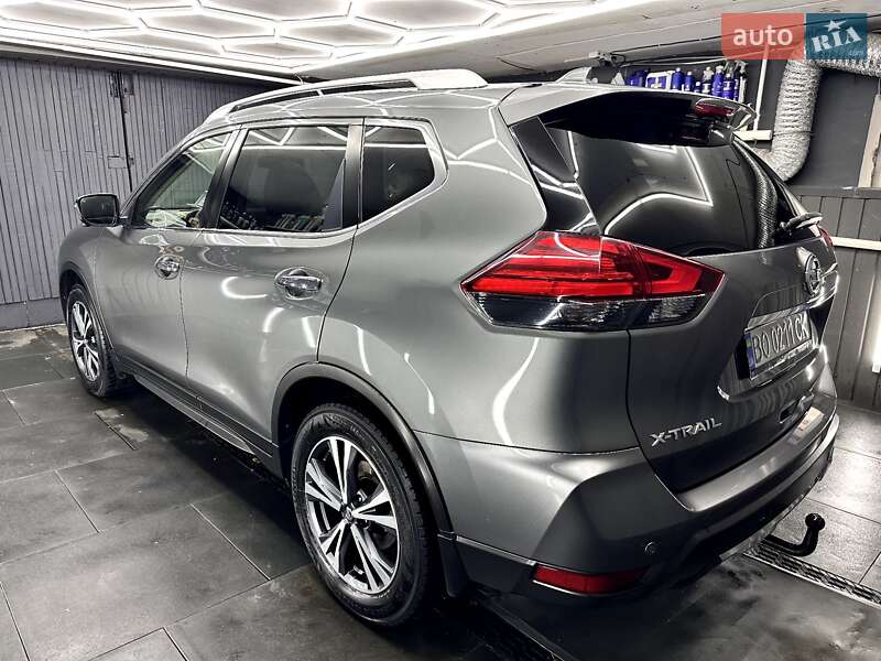 Внедорожник / Кроссовер Nissan X-Trail 2017 в Тернополе