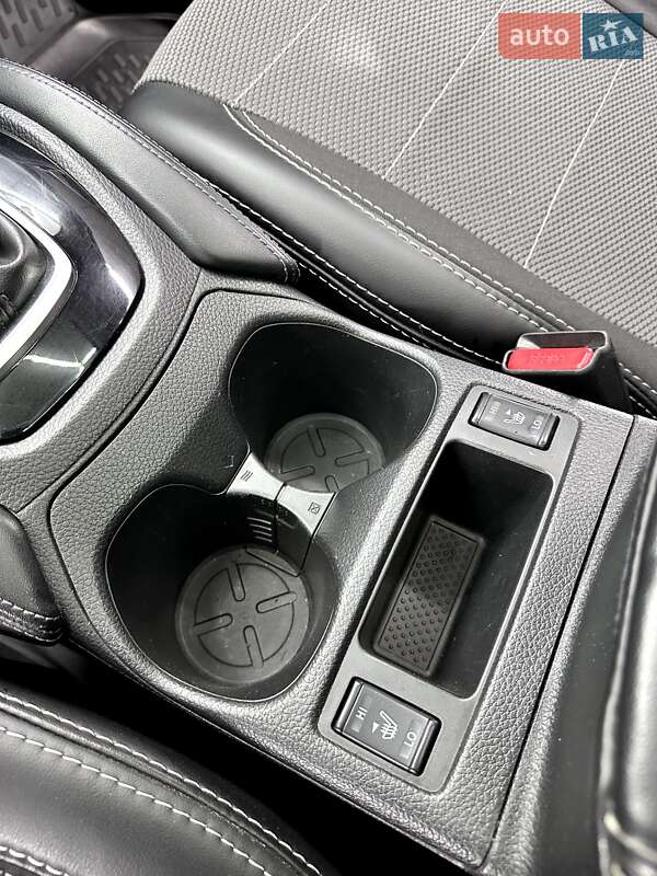 Внедорожник / Кроссовер Nissan X-Trail 2017 в Тернополе