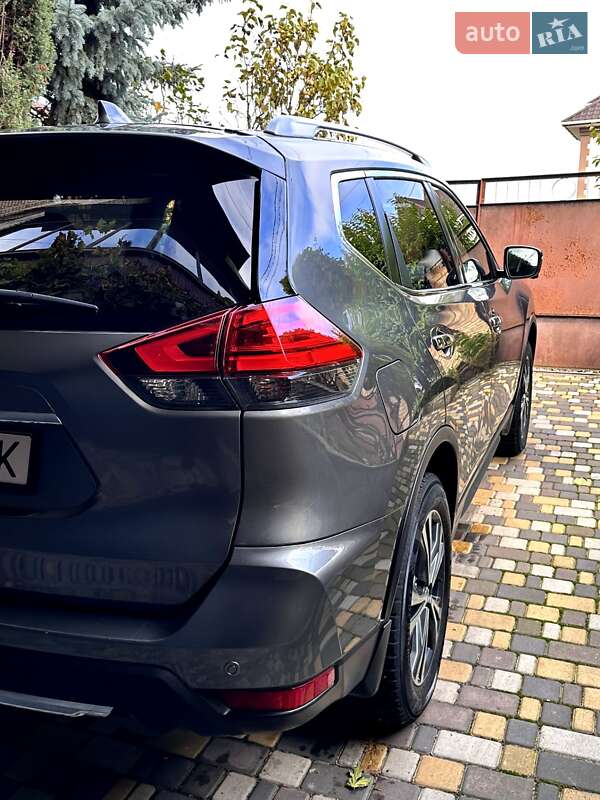 Внедорожник / Кроссовер Nissan X-Trail 2017 в Тернополе