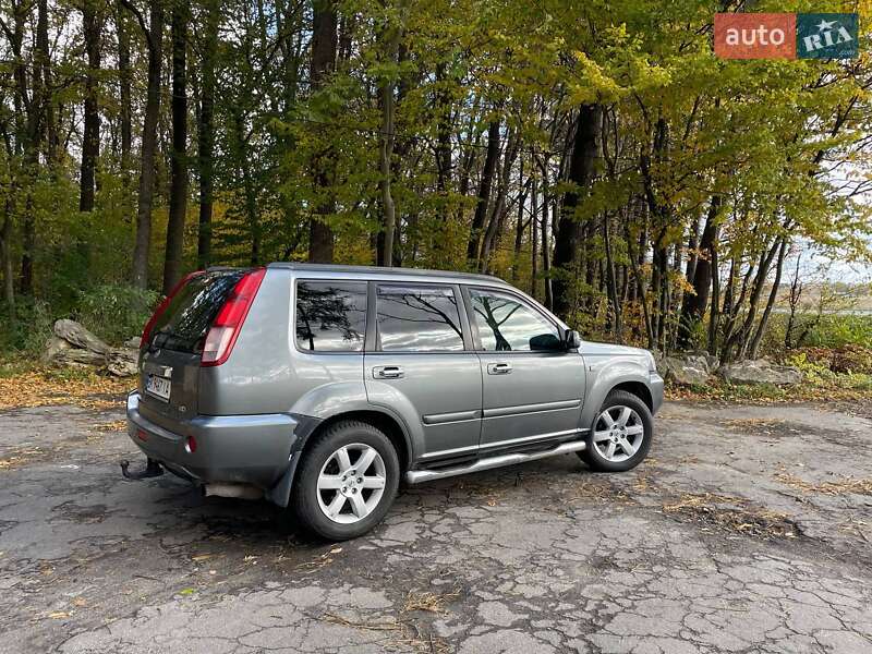 Внедорожник / Кроссовер Nissan X-Trail 2007 в Ровно