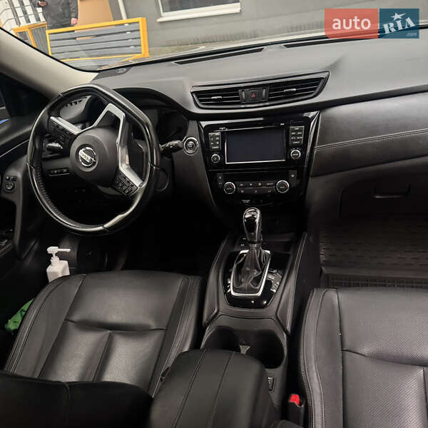 Внедорожник / Кроссовер Nissan X-Trail 2018 в Львове фото 4 Внедорожник / Кроссовер Nissan X-Trail 2018 в Львове