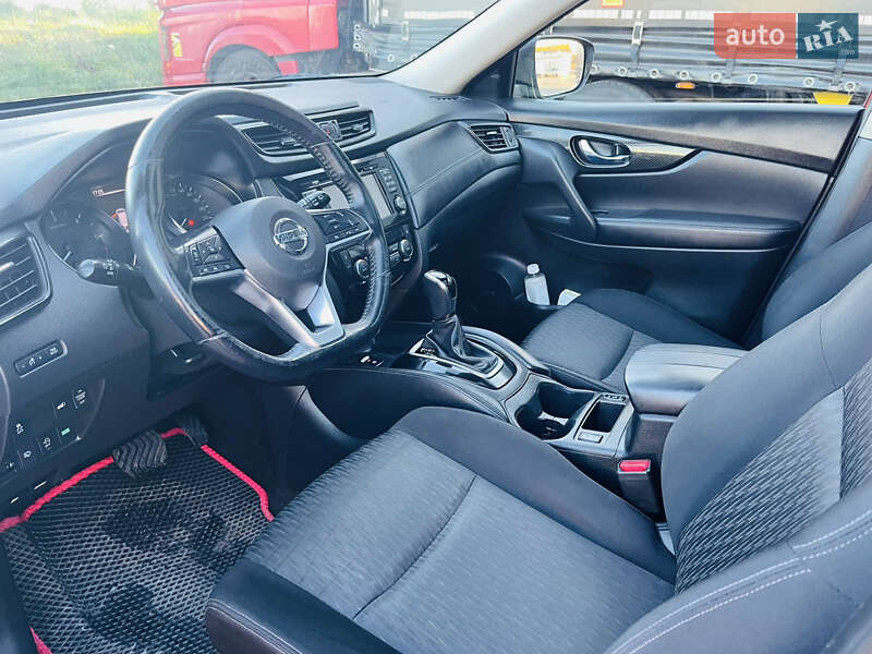 Внедорожник / Кроссовер Nissan X-Trail 2018 в Луцке фото 8 Внедорожник / Кроссовер Nissan X-Trail 2018 в Луцке