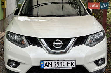 Внедорожник / Кроссовер Nissan X-Trail 2017 в Житомире