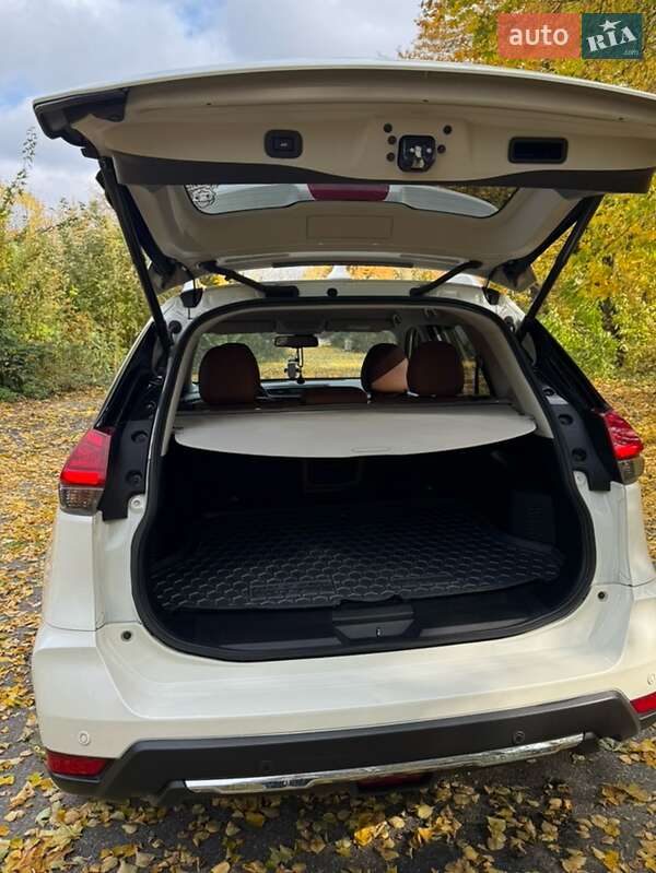 Позашляховик / Кросовер Nissan X-Trail 2019 в Києві