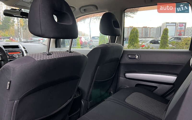 Внедорожник / Кроссовер Nissan X-Trail 2008 в Львове фото 18 Внедорожник / Кроссовер Nissan X-Trail 2008 в Львове