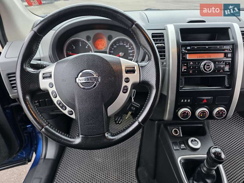 Позашляховик / Кросовер Nissan X-Trail 2007 в Хмельницькому