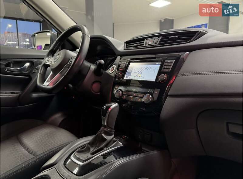 Внедорожник / Кроссовер Nissan X-Trail 2017 в Хмельницком фото 6 Внедорожник / Кроссовер Nissan X-Trail 2017 в Хмельницком