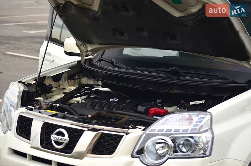 Внедорожник / Кроссовер Nissan X-Trail 2013 в Днепре