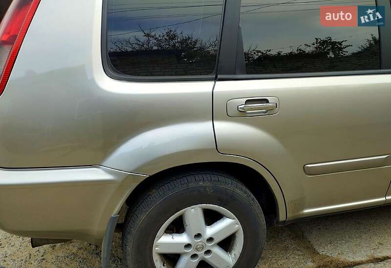 Внедорожник / Кроссовер Nissan X-Trail 2004 в Рени фото 3 Внедорожник / Кроссовер Nissan X-Trail 2004 в Рени