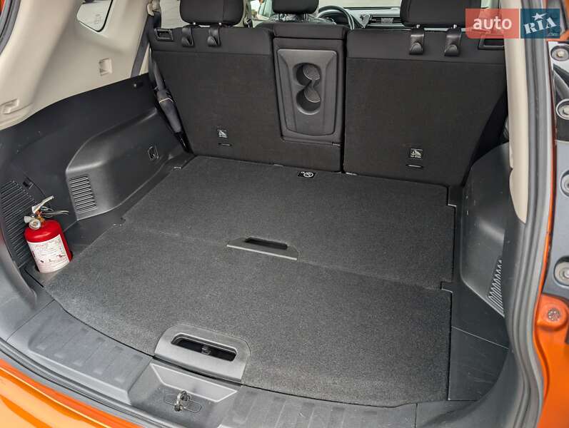 Внедорожник / Кроссовер Nissan X-Trail 2018 в Львове