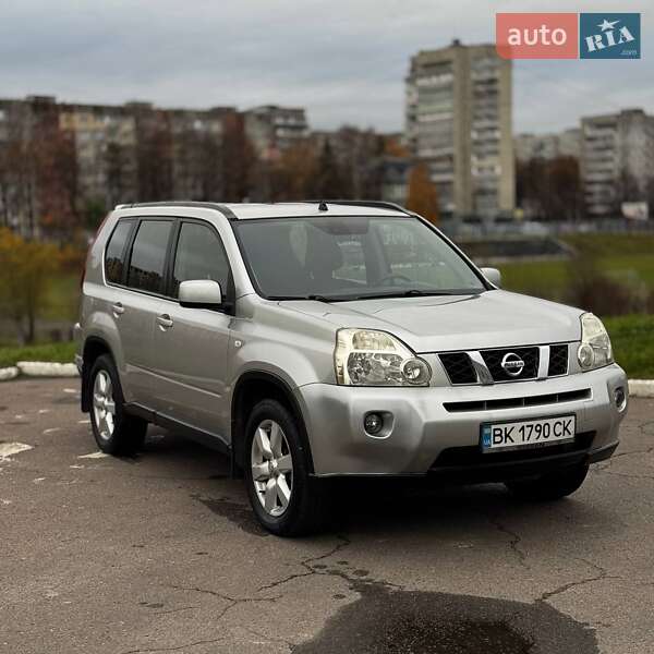 Внедорожник / Кроссовер Nissan X-Trail 2007 в Ровно фото 9 Внедорожник / Кроссовер Nissan X-Trail 2007 в Ровно