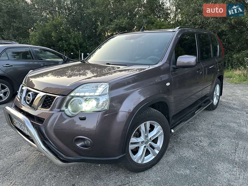 Внедорожник / Кроссовер Nissan X-Trail 2012 в Киеве фото 2 Внедорожник / Кроссовер Nissan X-Trail 2012 в Киеве