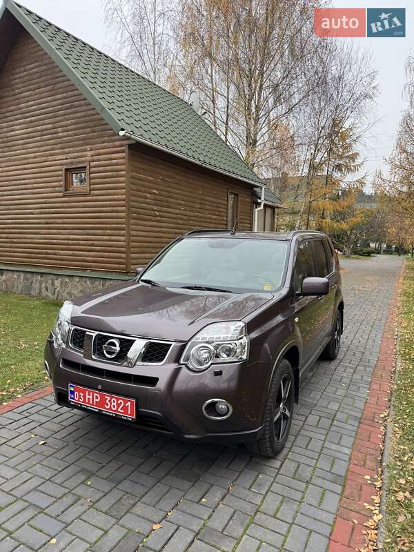 Внедорожник / Кроссовер Nissan X-Trail 2012 в Луцке фото 6 Внедорожник / Кроссовер Nissan X-Trail 2012 в Луцке