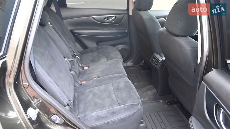 Позашляховик / Кросовер Nissan X-Trail 2014 в Києві фото 7 Позашляховик / Кросовер Nissan X-Trail 2014 в Києві