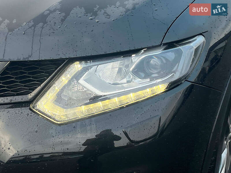 Внедорожник / Кроссовер Nissan X-Trail 2017 в Киеве