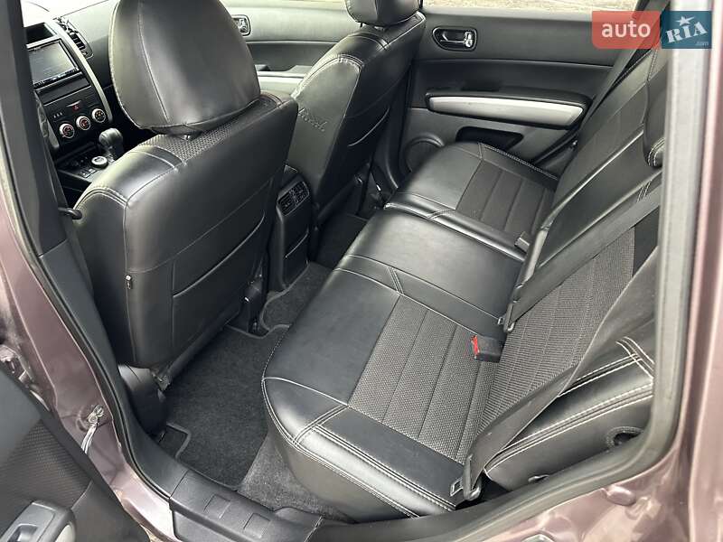 Позашляховик / Кросовер Nissan X-Trail 2012 в Києві