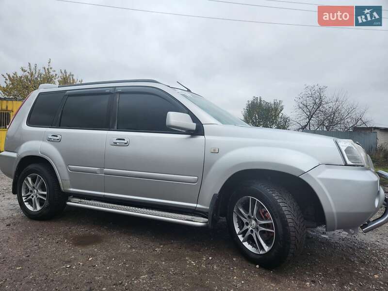 Внедорожник / Кроссовер Nissan X-Trail 2003 в Борисполе