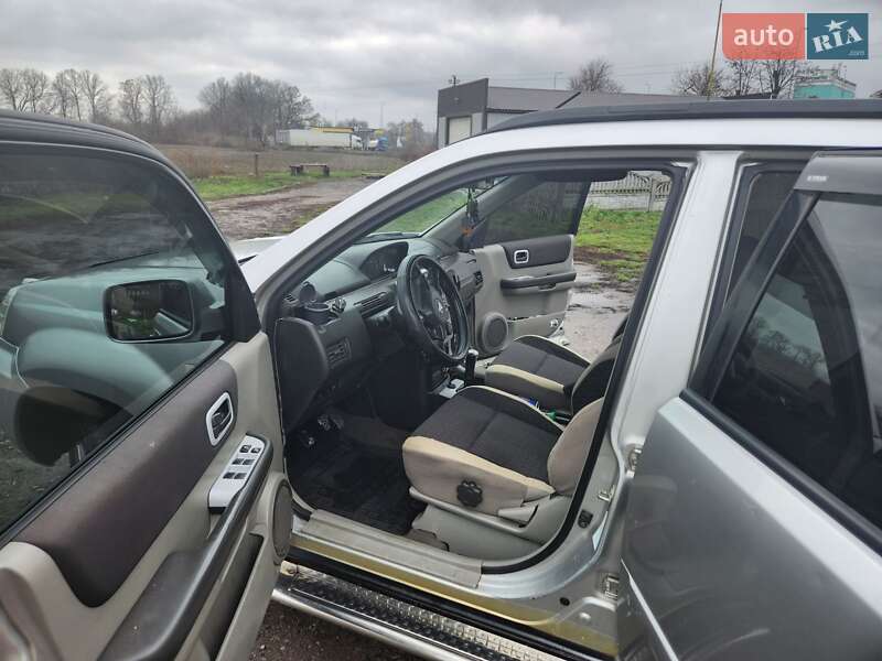 Внедорожник / Кроссовер Nissan X-Trail 2003 в Борисполе