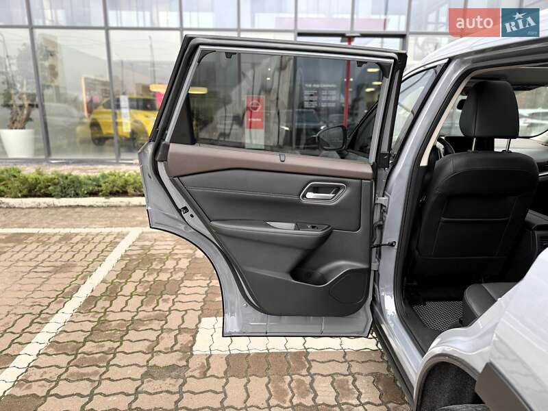 Внедорожник / Кроссовер Nissan X-Trail 2022 в Киеве