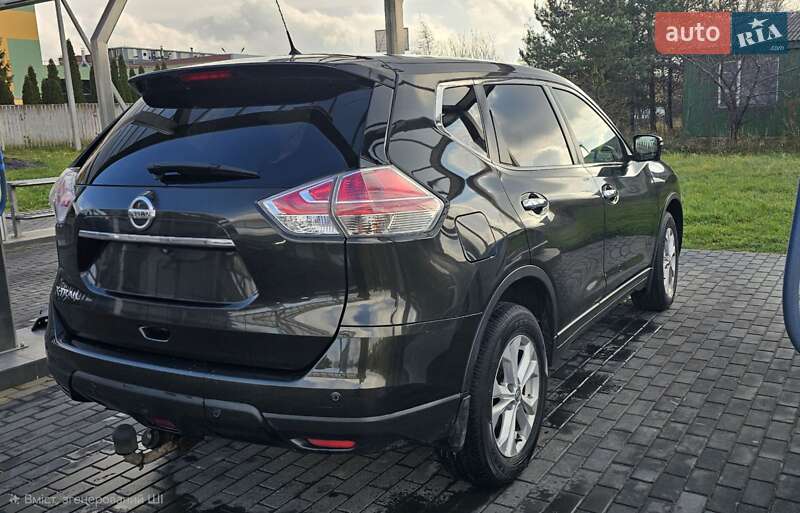 Позашляховик / Кросовер Nissan X-Trail 2017 в Луцьку