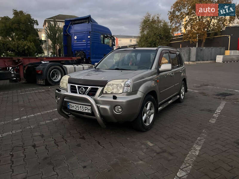 Nissan X-Trail 2003