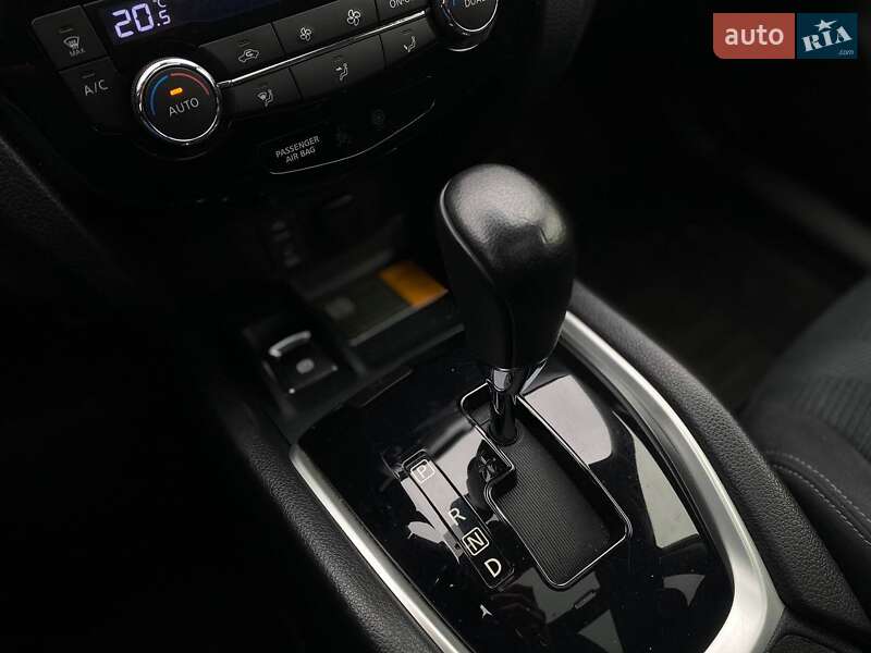 Внедорожник / Кроссовер Nissan X-Trail 2014 в Киеве