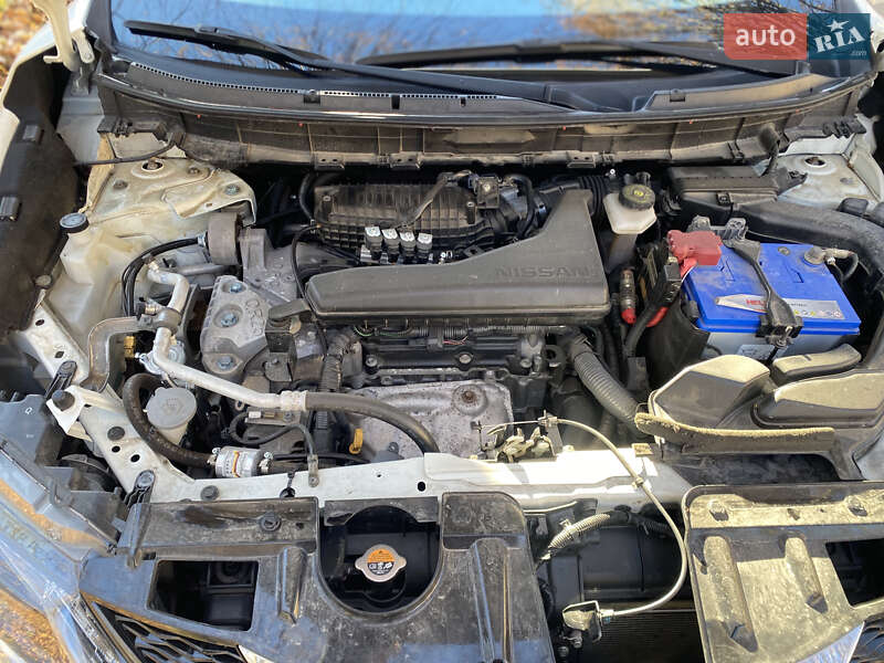 Внедорожник / Кроссовер Nissan X-Trail 2017 в Львове