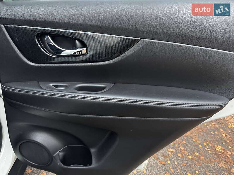 Внедорожник / Кроссовер Nissan X-Trail 2017 в Ахтырке фото 45 Внедорожник / Кроссовер Nissan X-Trail 2017 в Ахтырке