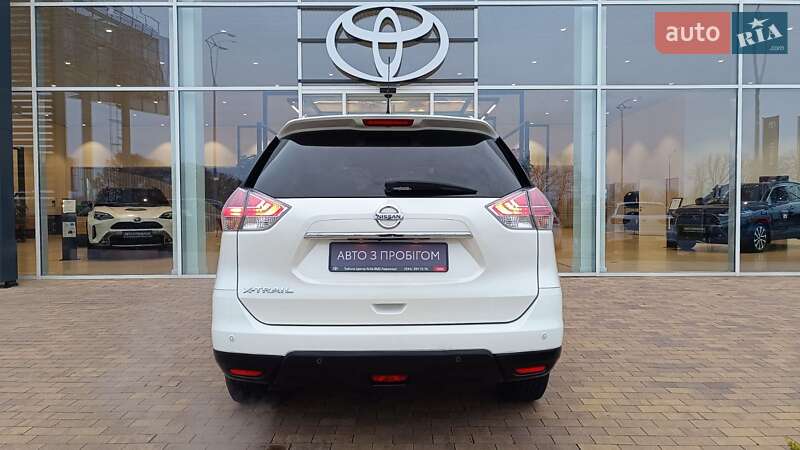 Внедорожник / Кроссовер Nissan X-Trail 2015 в Киеве фото 4 Внедорожник / Кроссовер Nissan X-Trail 2015 в Киеве