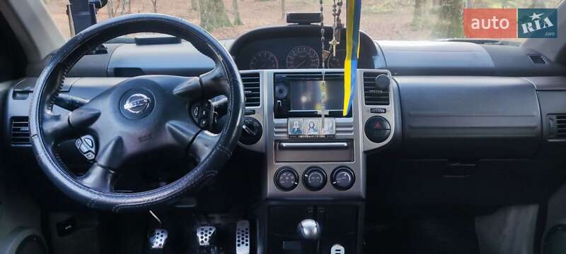 Позашляховик / Кросовер Nissan X-Trail 2003 в Львові