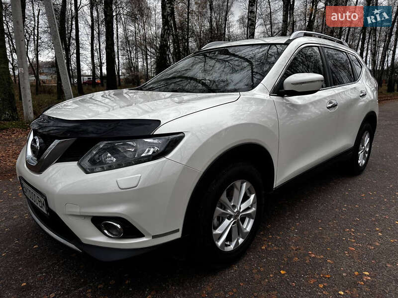 Внедорожник / Кроссовер Nissan X-Trail 2017 в Ахтырке