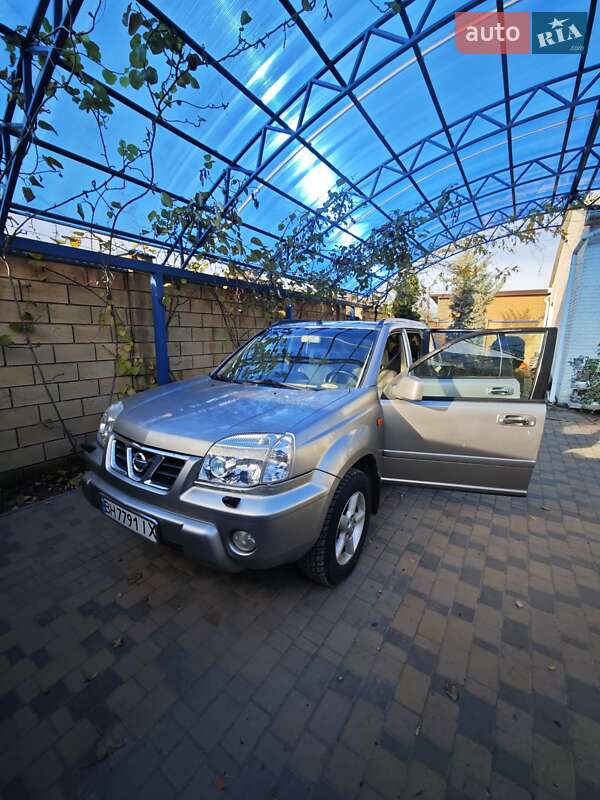 Внедорожник / Кроссовер Nissan X-Trail 2003 в Одессе фото Внедорожник / Кроссовер Nissan X-Trail 2003 в Одессе