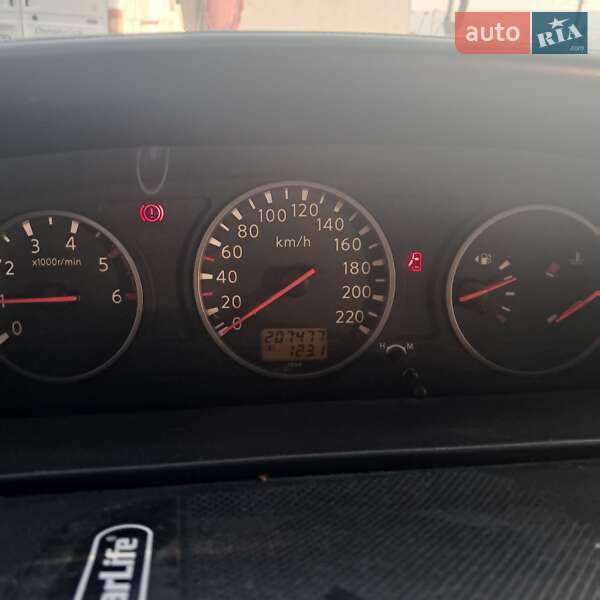 Позашляховик / Кросовер Nissan X-Trail 2006 в Могилів-Подільському