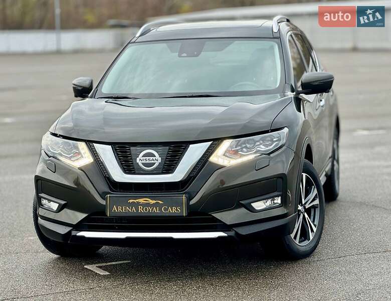 Позашляховик / Кросовер Nissan X-Trail 2017 в Києві фото 5 Позашляховик / Кросовер Nissan X-Trail 2017 в Києві