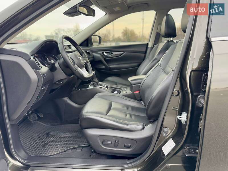 Позашляховик / Кросовер Nissan X-Trail 2017 в Києві фото 26 Позашляховик / Кросовер Nissan X-Trail 2017 в Києві