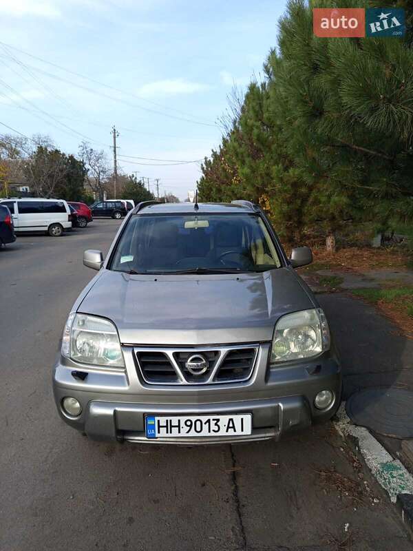 Внедорожник / Кроссовер Nissan X-Trail 2001 в Белгороде-Днестровском