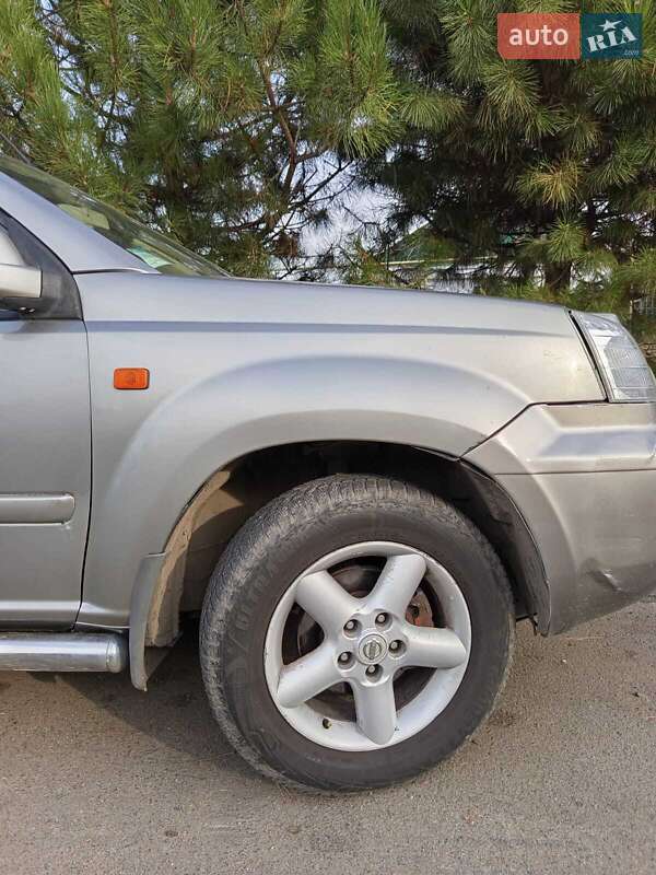 Внедорожник / Кроссовер Nissan X-Trail 2001 в Белгороде-Днестровском