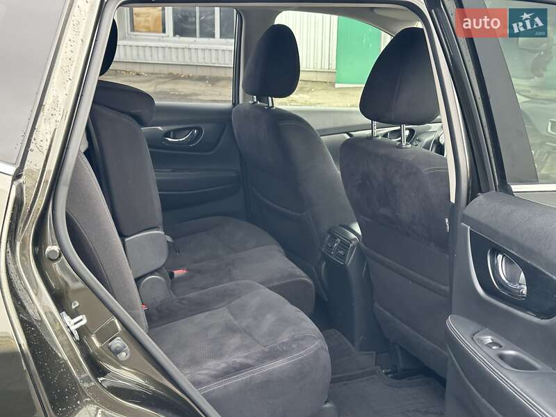 Внедорожник / Кроссовер Nissan X-Trail 2017 в Киеве фото 35 Внедорожник / Кроссовер Nissan X-Trail 2017 в Киеве
