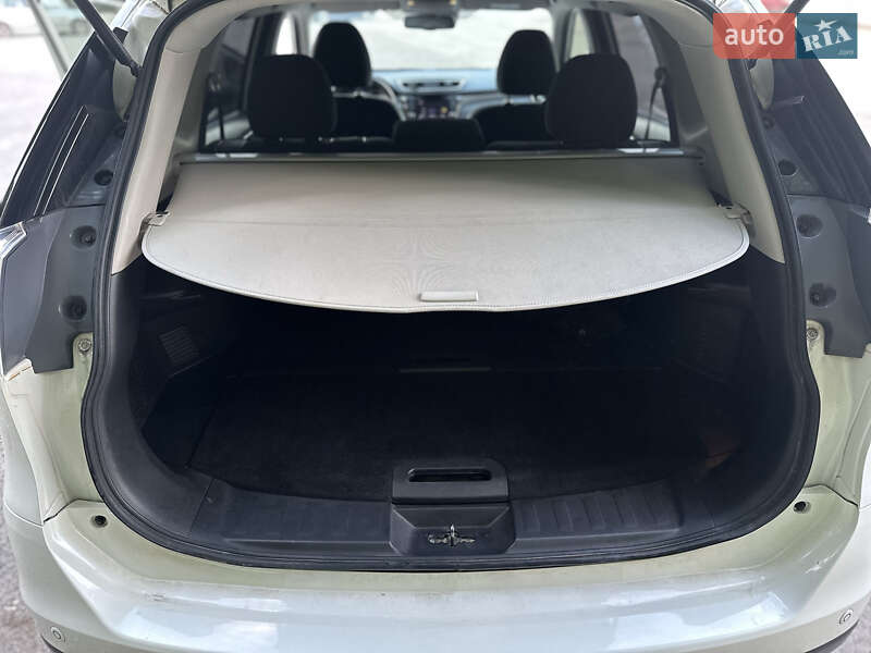 Позашляховик / Кросовер Nissan X-Trail 2014 в Львові фото 12 Позашляховик / Кросовер Nissan X-Trail 2014 в Львові