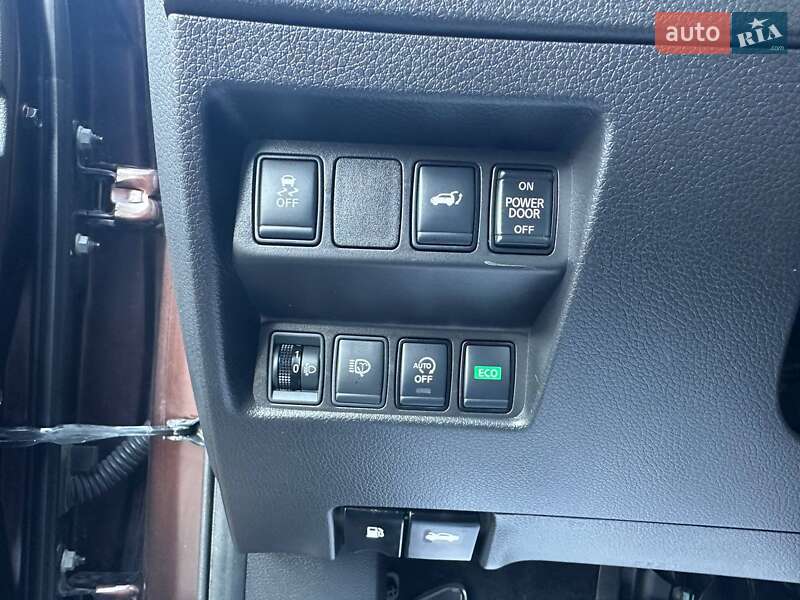 Внедорожник / Кроссовер Nissan X-Trail 2020 в Виннице