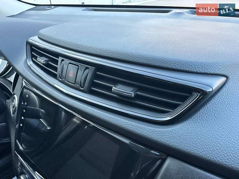 Внедорожник / Кроссовер Nissan X-Trail 2020 в Виннице