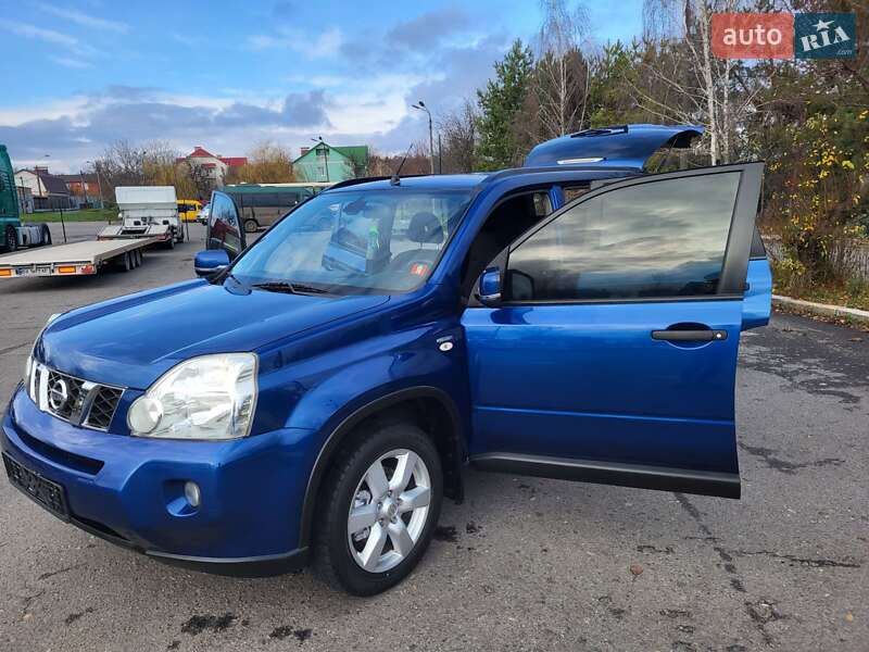 Внедорожник / Кроссовер Nissan X-Trail 2007 в Хмельницком