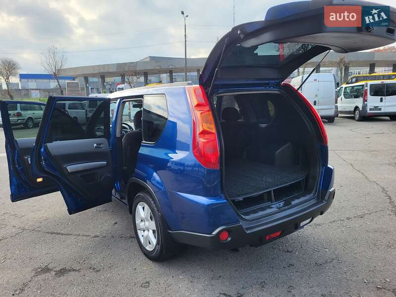 Внедорожник / Кроссовер Nissan X-Trail 2007 в Хмельницком